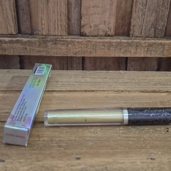 Handaiyan Liquid Eyeshadow Quick Drying-Gold - Picture 2 of 2